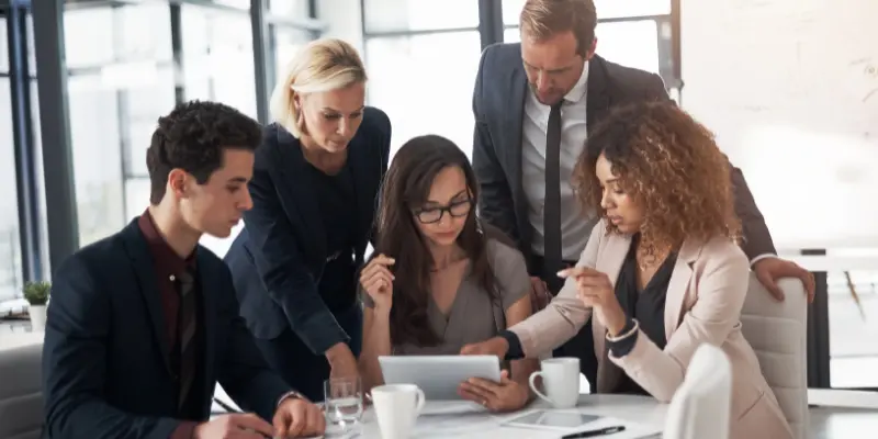 Strategi Membangun Budaya Kerja Perusahaan yang Positif